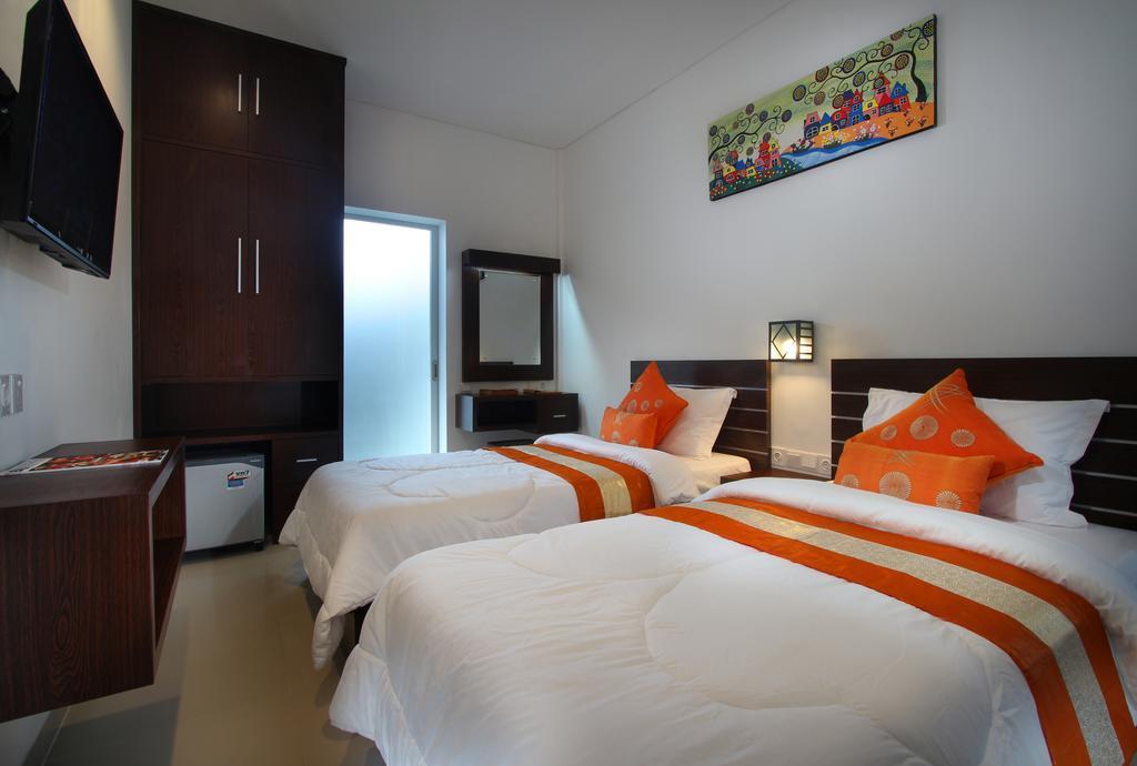 Lotus Tirta Seminyak Ξενοδοχείο Εξωτερικό φωτογραφία