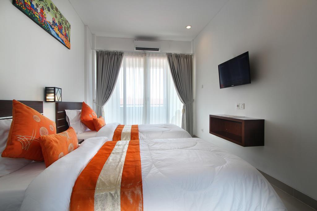 Lotus Tirta Seminyak Ξενοδοχείο Εξωτερικό φωτογραφία