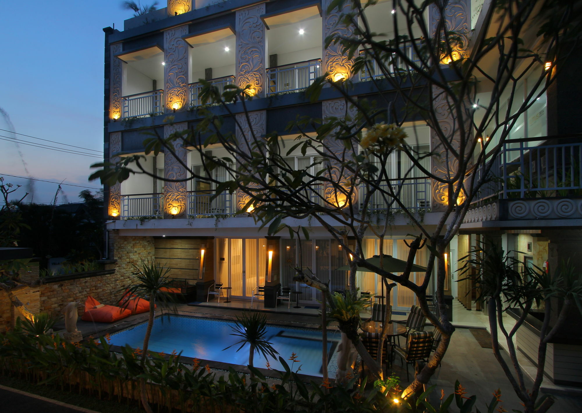 Lotus Tirta Seminyak Ξενοδοχείο Εξωτερικό φωτογραφία